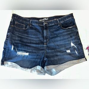 Adorable, comfy blue Jean shorts